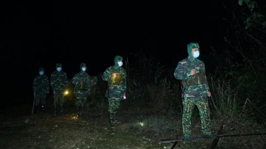 Bộ đội Biên phòng Hà Tĩnh chống dịch Covid-19 xuyên Tết