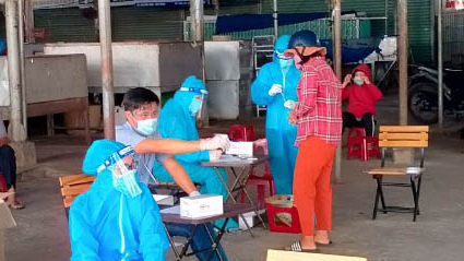 Khó truy vết nguồn lây nhiễm trong cộng đồng ở Nha Trang