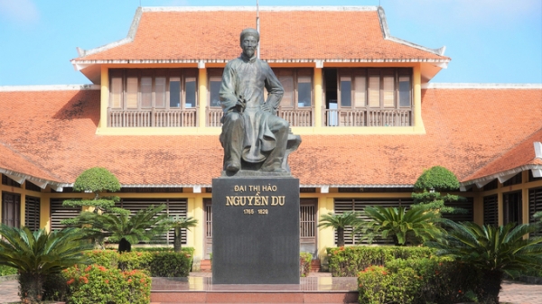 Nơi lưu giữ hơn 1.000 hiện vật, tư liệu quý về Đại thi hào Nguyễn Du