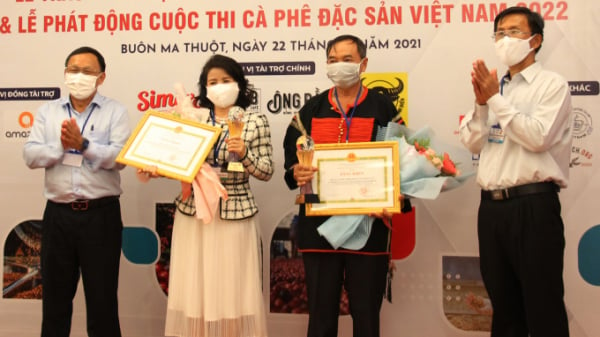 Trao giải cà phê đặc sản Việt Nam năm 2021