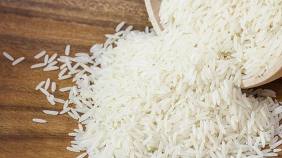 Giá gạo xuất khẩu Việt Nam cao hơn gạo Thái Lan tới 30 USD/tấn