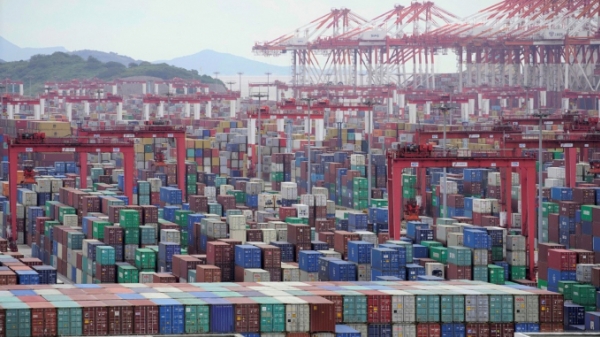 Container vẫn dồn về Trung Quốc đầu năm nay