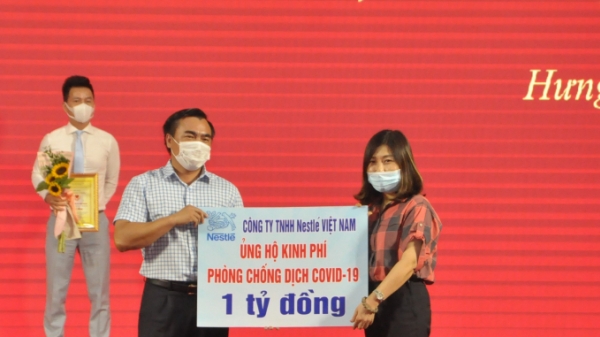 Nestlé Việt Nam ủng hộ Quỹ Vacxin phòng chống Covid-19