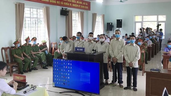 Lĩnh án tù vì đưa người Trung Quốc nhập cảnh trái phép vào Việt Nam