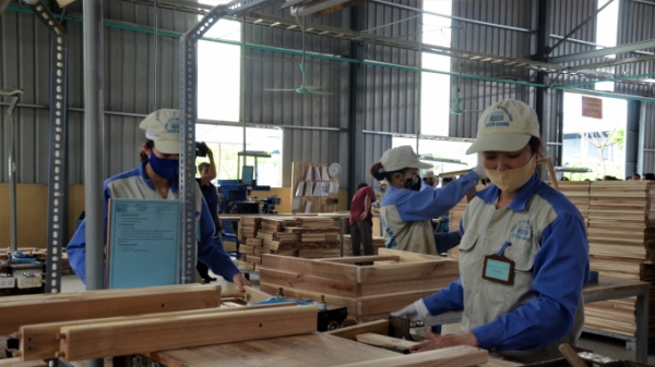 Hơn 5.700 lao động ở Tuyên Quang bị ảnh hưởng bởi Covid-19