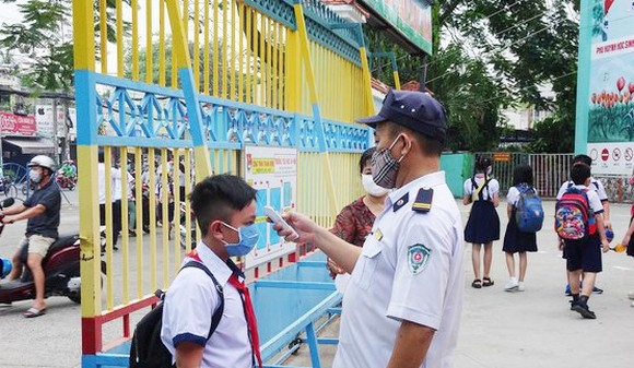 Tỉnh Tuyên Quang cho học sinh đi học trở lại