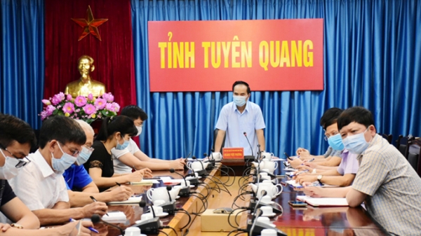 Phát hiện 4 F1, UBND tỉnh Tuyên Quang họp khẩn trong đêm