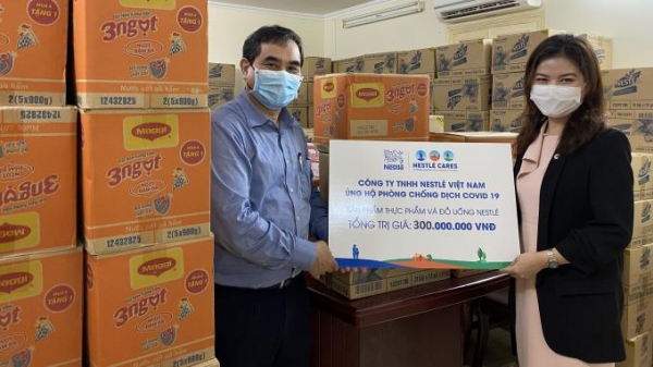 Nestlé Việt Nam hỗ trợ thực phẩm cho những người ở tuyến đầu chống Covid-19