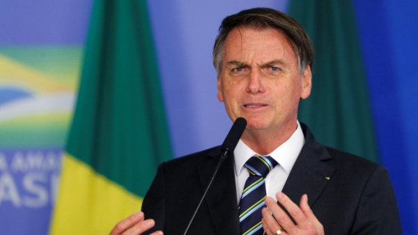 Dịch Covid-19 tối 17/4: 'Người tiền sử' Bolsonaro sẽ dẫn Brazil tới thảm họa