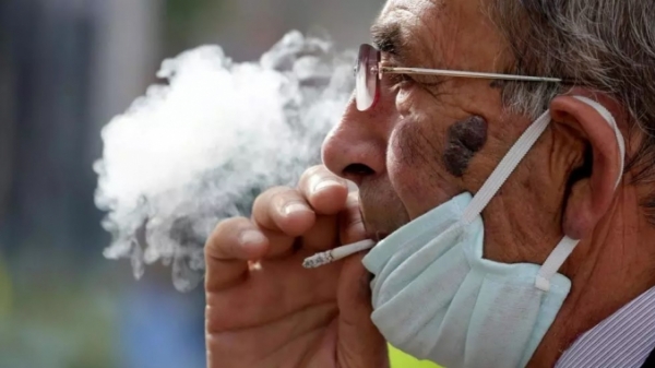 Sợ người dân ồ ạt mua nicotine trị Covid-19, Pháp ban lệnh hạn chế
