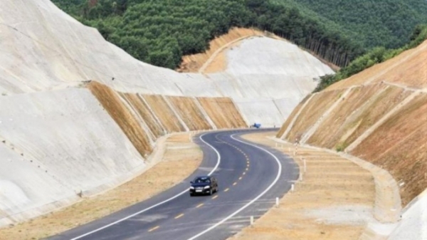 Chính phủ chi 52 triệu USD trả nợ cho hai dự án cao tốc