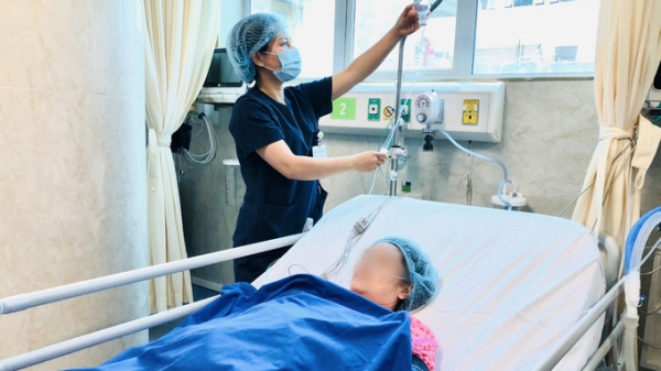 Hà Nội: Đi lấy hàng khi mang thai 37 tuần, mẹ con thai phụ hút chết