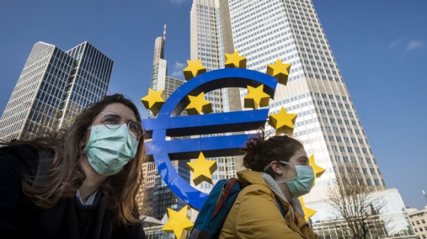 Biến thể Delta đe dọa kéo lùi phục hồi kinh tế cả châu Âu