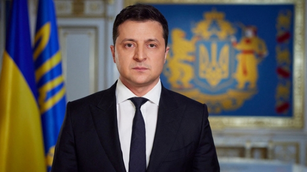 Tổng thống Ukraine thề sẽ ở lại khi quân đội Nga tiếp cận thủ đô