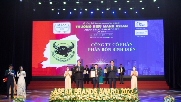 Phân bón Bình Điền nhận danh hiệu 'TOP 10 thương hiệu mạnh ASEAN 2022'