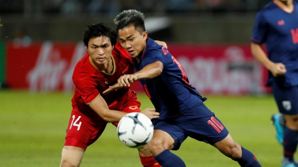 Thái Lan gặp khó trước thềm AFF Cup