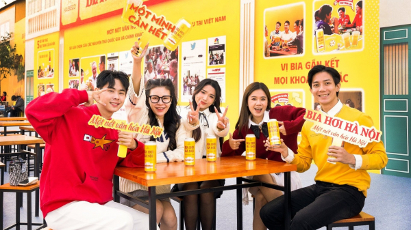 Giới trẻ Thủ đô nô nức dự sự kiện văn hóa ẩm thực 'Lễ hội Bia Hà Nội 2023'