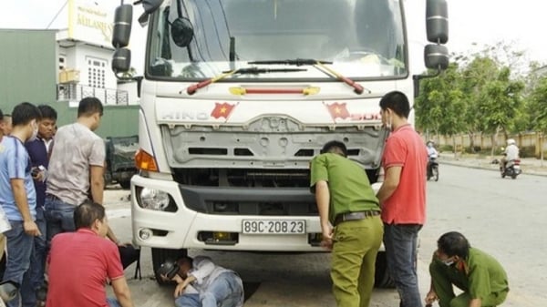 TT-Huế: Làm rõ tài xế lái xe bỏ trốn sau tai nạn chết người
