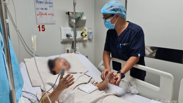 Bệnh nhân ngộ độc Pate Minh Chay cai máy thở sau hơn 5 tháng điều trị
