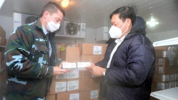 Việt Nam tiếp nhận hơn 7,2 triệu liều vacxin phòng Covid-19 Moderna do Australia tài trợ