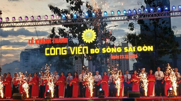 Khánh thành công viên bạc tỷ ven sông Sài Gòn