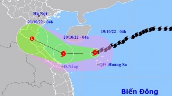 Bão số 6 giảm cấp hướng vào Nghệ An - Quảng Bình