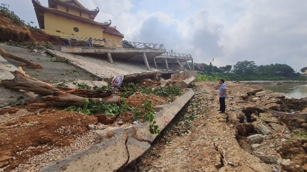 Khẩn trương xử lý sự cố sập bờ kè sông Phó Đáy tại huyện Lập Thạch