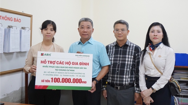 Bảo hiểm Agribank hỗ trợ các nạn nhân vụ hỏa hoạn tại quận Thanh Xuân