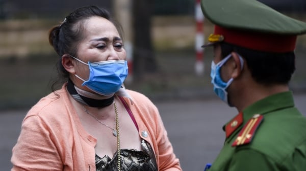 Việt kiều Pháp: 'Chưa khi nào yêu đất nước như bây giờ'