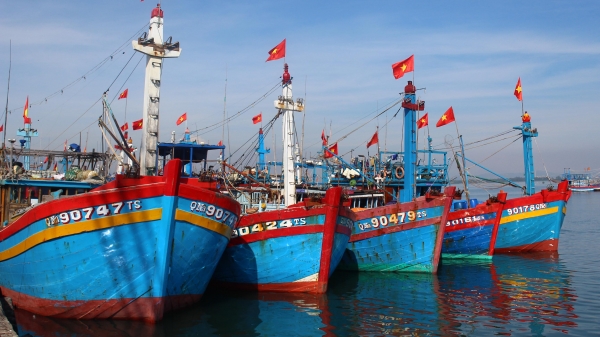 Phản đối lệnh cấm đánh bắt phi lý của Trung Quốc ở Biển Đông