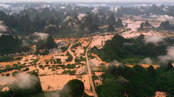 Lũ lụt nghiêm trọng ở Trung Quốc ảnh hưởng đến 15 triệu dân