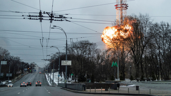 Thủ đô Kiev của Ukraine bị tấn công dữ dội