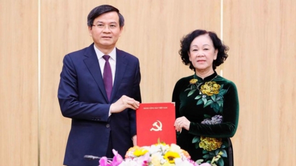 Tổng biên tập Tạp chí Cộng sản làm Bí thư Tỉnh ủy Ninh Bình