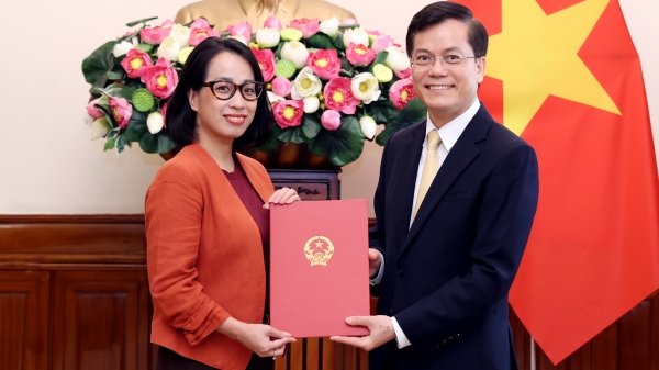 Bà Phạm Thu Hằng làm Người phát ngôn Bộ Ngoại giao Việt Nam