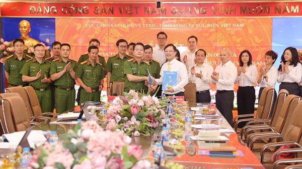 Vietnam Post hợp tác về quản lý hành chính với đơn vị của Bộ Công an