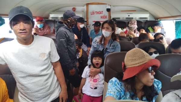 Người dân xã đảo Nhơn Châu được đi ca nô miễn phí trong 2 tháng