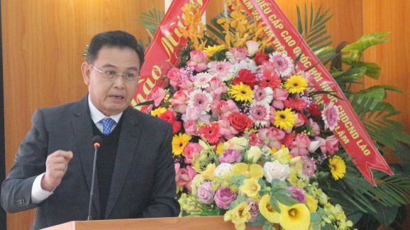 Chủ tịch Quốc hội Lào mời Tập đoàn Quế Lâm đầu tư tại Lào