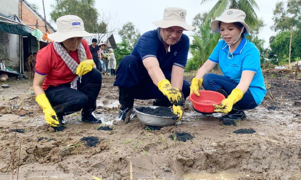 Bayer Vietnam spreads humanity and contributes to helping the community