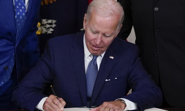 Biden signs massive climate and health care legislation