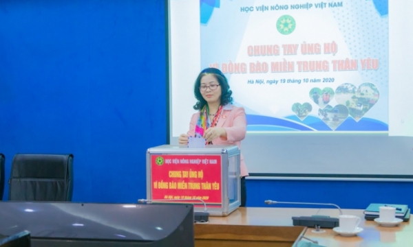 Học viện Nông nghiệp Việt Nam chung tay ủng hộ đồng bào miền Trung
