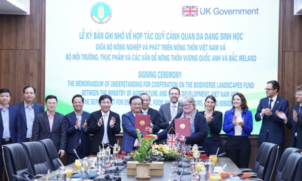 Vietnam - UK cooperate to implement the Biodiverse Landscapes Fund