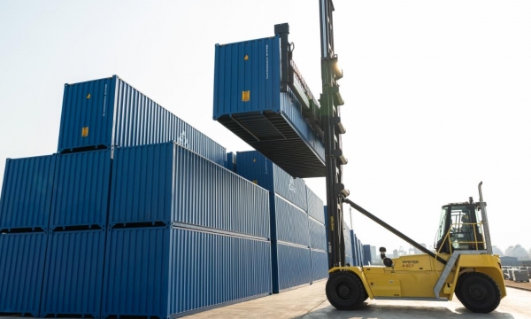 Hòa Phát chính thức xuất hàng những sản phẩm container đầu tiên