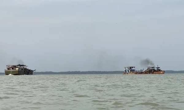 Tay Ninh prevents sand dredgers from causing forest landslides