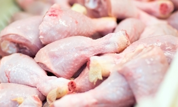 Vietnam consumes 674 tons of imported chicken every day
