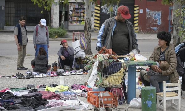 Tỷ lệ đói nghèo ở Argentina lên gần 60%, mức kỷ lục 20 năm qua