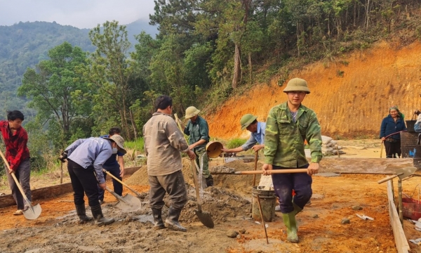Chính sách đào tạo nghề lan tỏa, huyện nghèo Kỳ Sơn chờ bứt phá