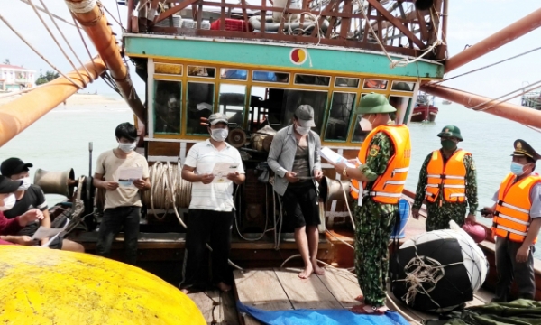 Quang Binh strengthens skill training for fishermen