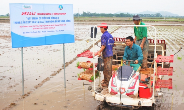 Solving the problems of farm mechanization in Red River Delta