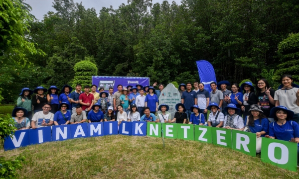 Vinamilk engages in regenerating 25 hectares of mangrove forest in Ca Mau