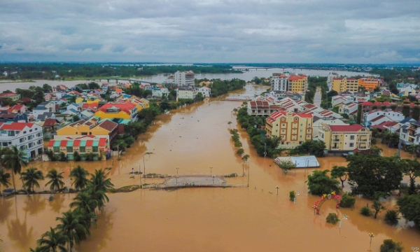 Vietnam braces for extreme weather